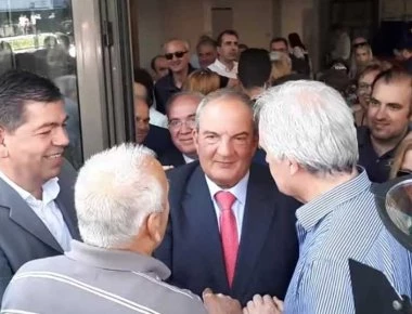 Συνταξιούχος σε Κ.Καραμανλή: «Μας ξεφτιλίσατε» (βίντεο)